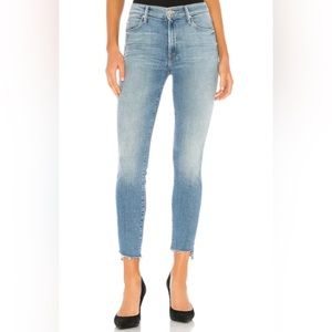 MOTHER stunner zip ankle step fray